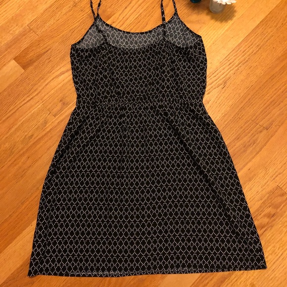 Old Navy Dress - Work to Happy Hour! 🍻 - Picture 7 of 7